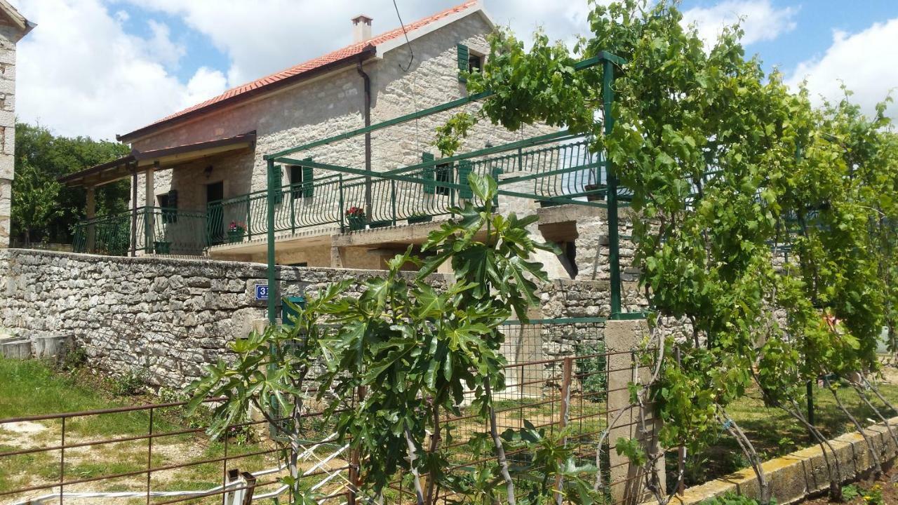 Villa Cetina Milasi Екстериор снимка