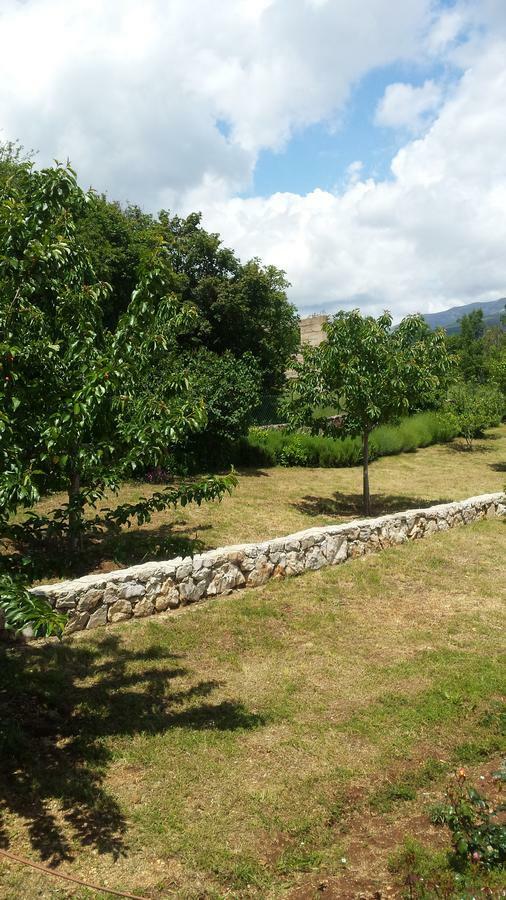 Villa Cetina Milasi Екстериор снимка