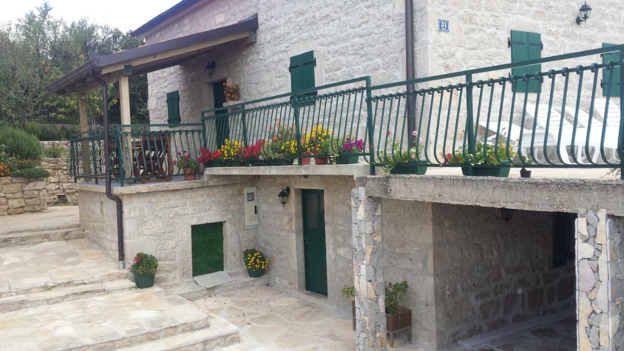 Villa Cetina Milasi Екстериор снимка