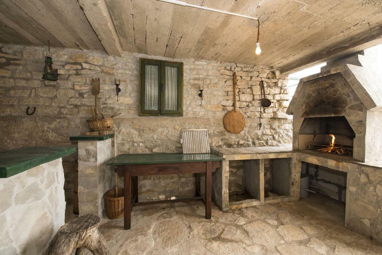 Villa Cetina Milasi Екстериор снимка