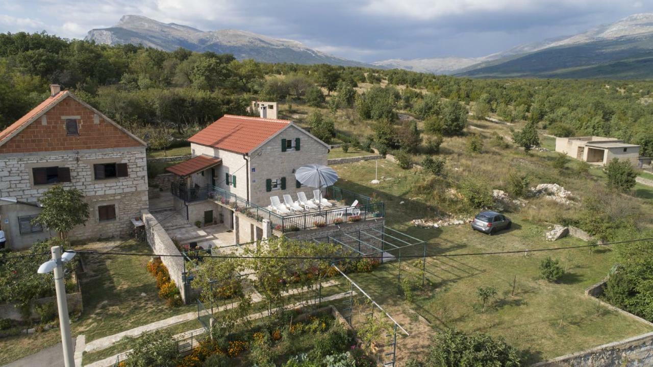 Villa Cetina Milasi Екстериор снимка