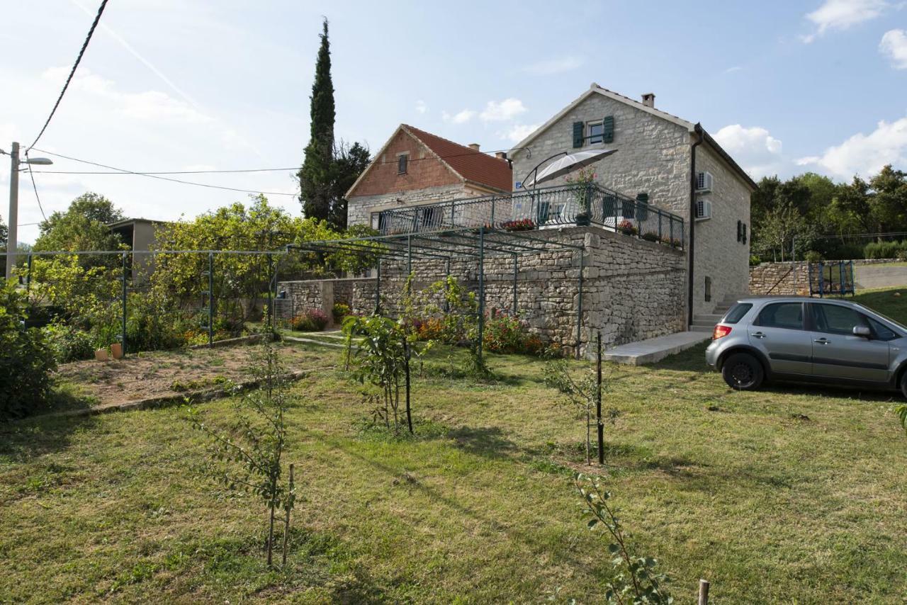 Villa Cetina Milasi Екстериор снимка